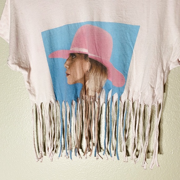 Lady Gaga pink fringe tshirt - Picture 3 of 6